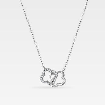 Fyrklöver halsband i sterling silver. Sammanlänkade klöver