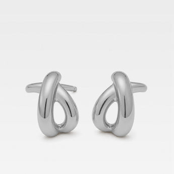Örhängen twist knot i silver färg